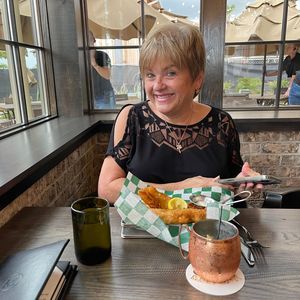 Meet your Posher, Debbie